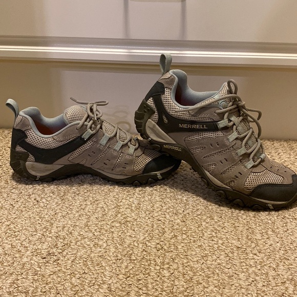Merrell Shoes Merrell Hiking Shoes Wore On One Hike Still In Great